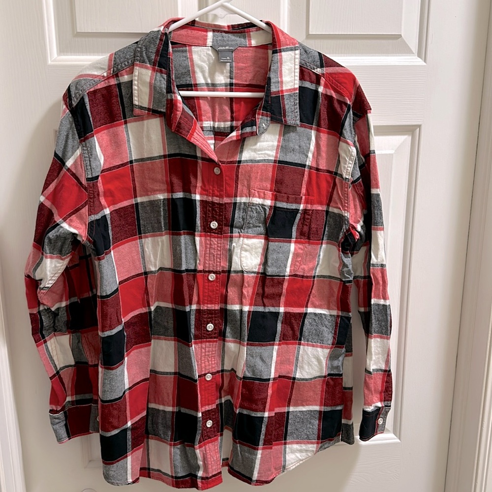 Eddie Bauer Women’s XL Flannel Button Up